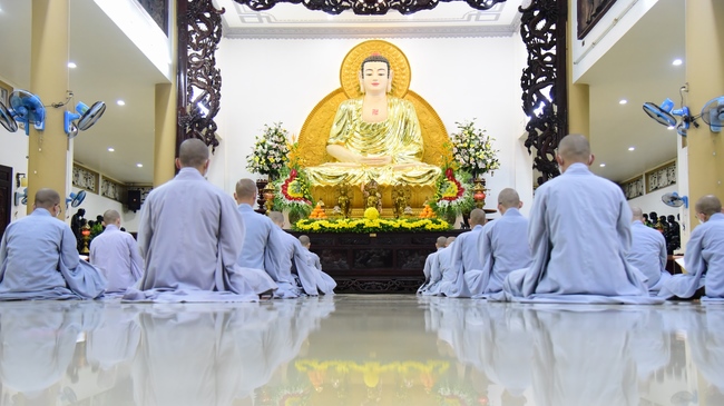 Lễ truyền giới Sa di Phương Trượng